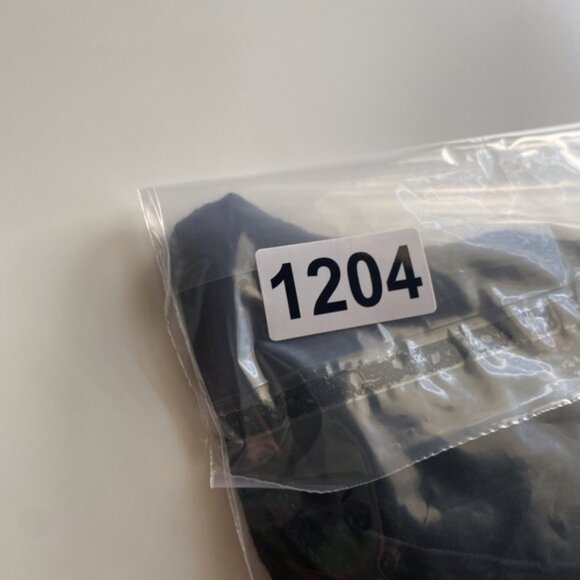 Cloudveil Baselayer Shirt Woman XL Black 100% Merino Wool Gorpcore Hiking - Picture 14 of 15